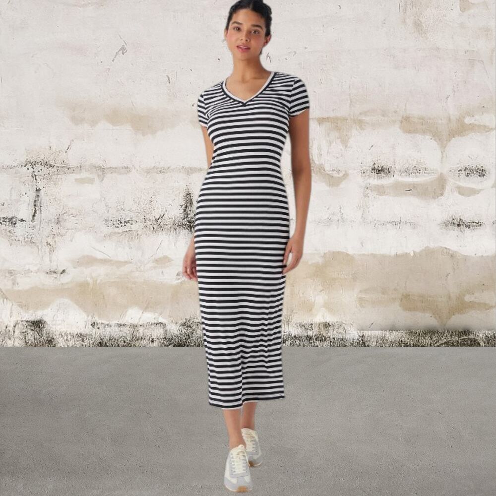 Halara $39 V Neck Stripe Midi Casual T-Shirt Dress Size Small (4/6) NWT